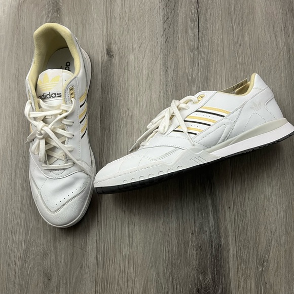 Adidas A R Low Leather Trainers BD7840 US 13 White/Grey/Yellow/Black ✨brand new✨ - Picture 4 of 6